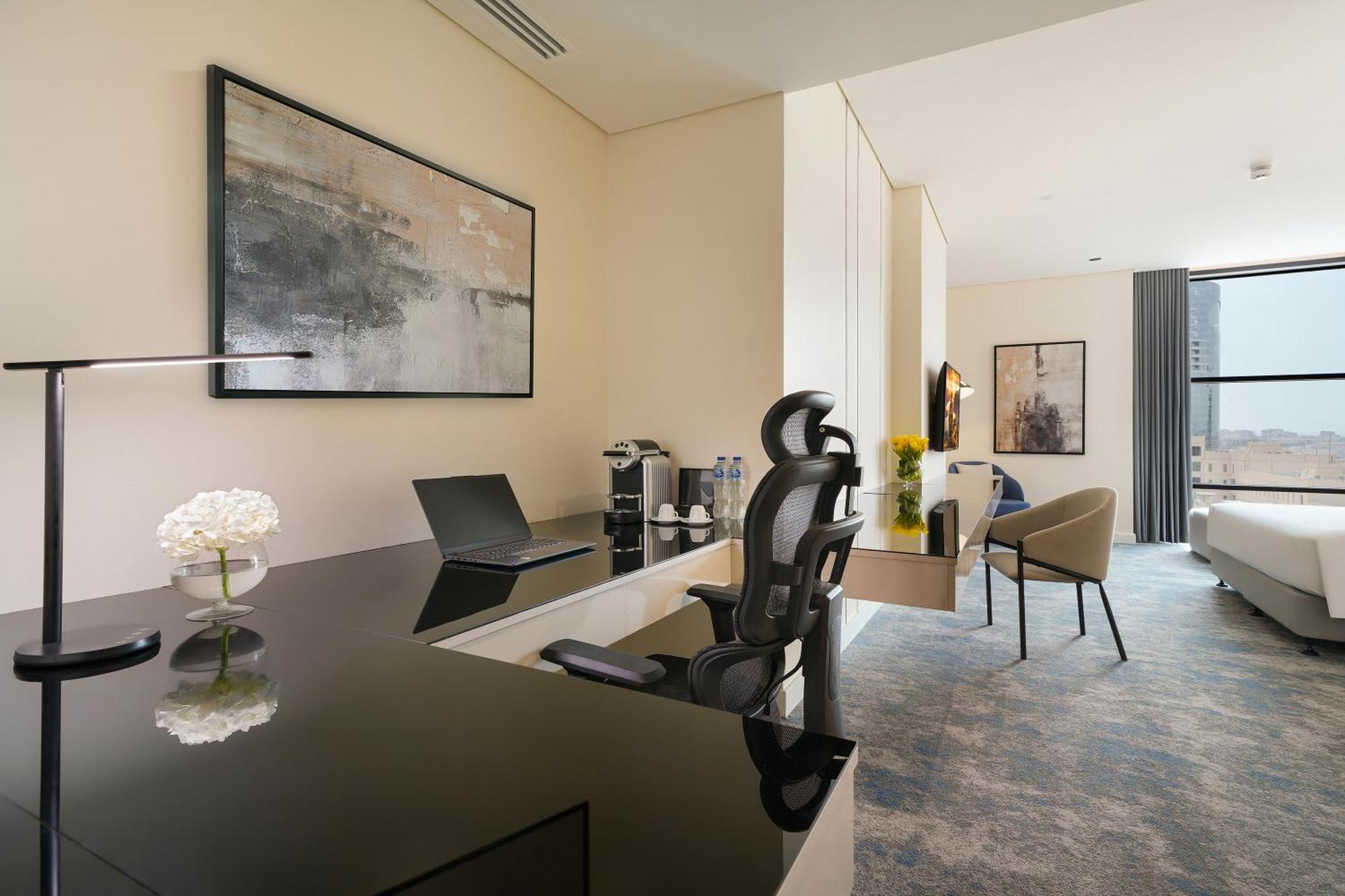 Nova M Hotel, Edge By Rotana Riad Exterior foto